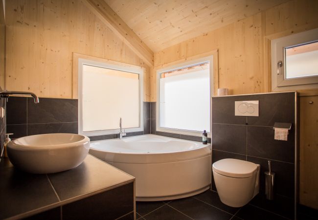 Huis in St. Georgen am Kreischberg - Premium Chalet # 26 met IR-sauna & whirlpool