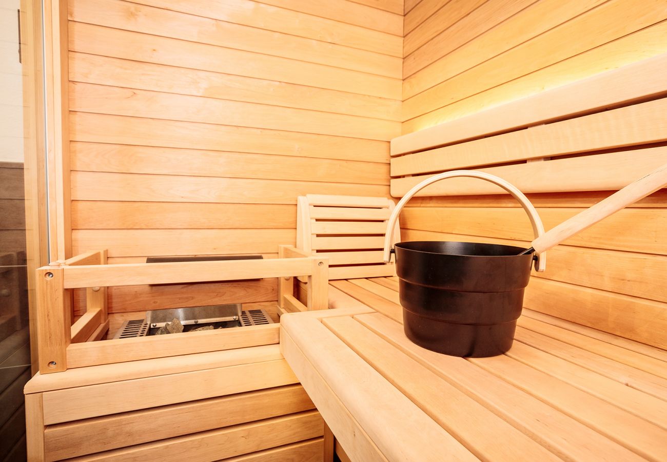 Appartement in Haus im Ennstal - Superior appartement met galerij, sauna & outdoor bad