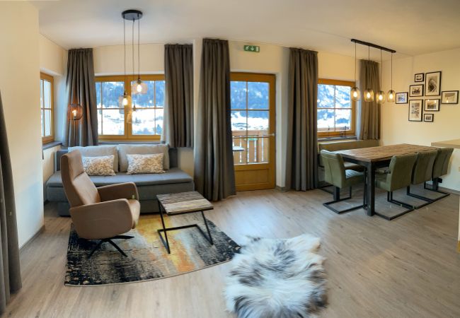 Appartement in Kaprun - Landhaus Lodges Kaprun - Anton, pool, skiing - skiën op loopafstand