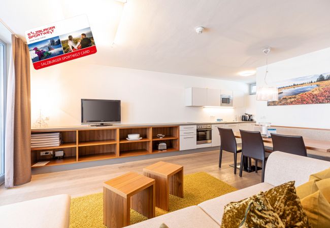 Appartement in Radstadt - Penthouse met 3 slaapkamers & zomer-buitenbad